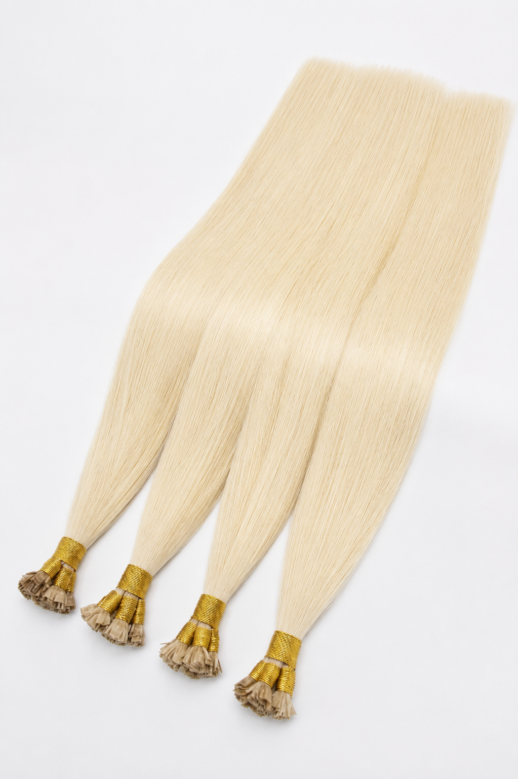 Platinum Blonde Flat Tip Hair Extensions Made From 100% Human Hair