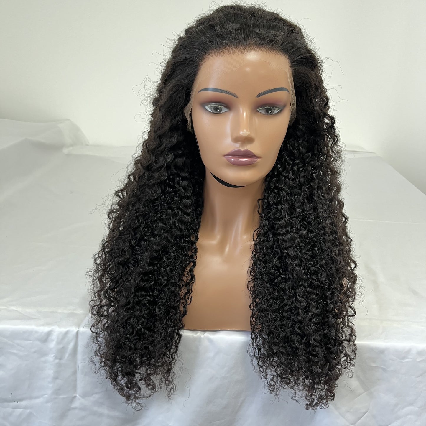 פאת פרונטל בורמי HD לייס 13X4 מתולתל בצפיפות 180% / 250%